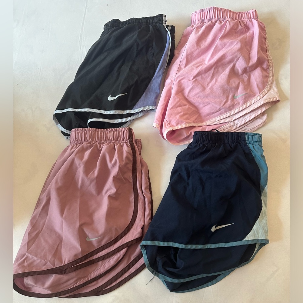 nike tempo running shorts